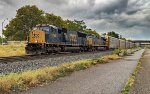 CSX 4746 leads M276.